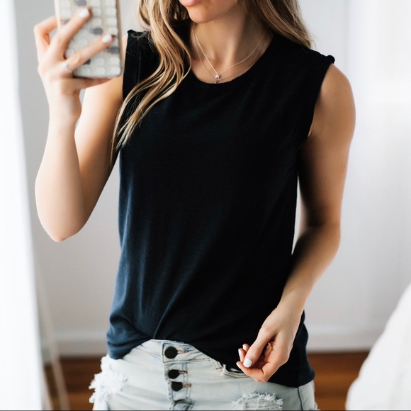 SoldOut11thStreet - Picture 3 of 6